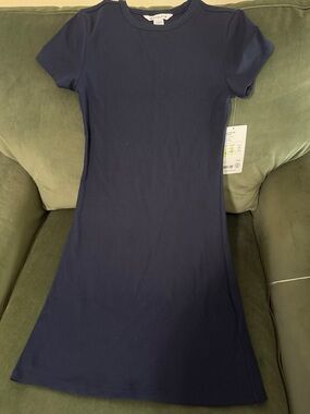 Athleta Navy Ribbed Crewneck cap-sleeve dress.  XXS.